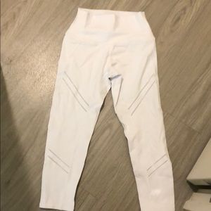 White alo leggings